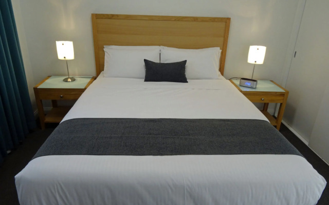 Fawkner Executive Suites & Serviced Apartments