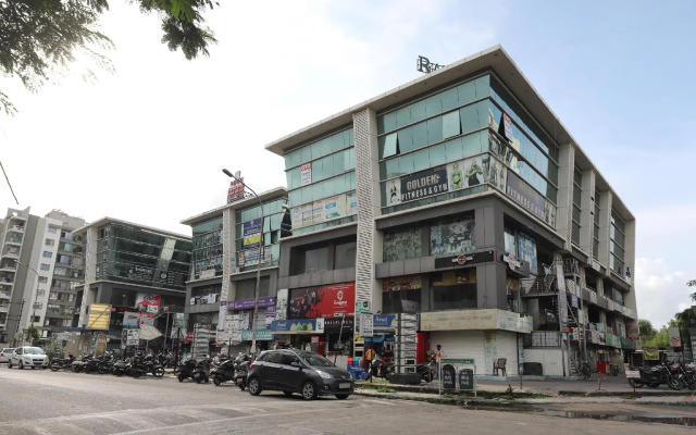 OYO 4960 Hotel new shree niwas