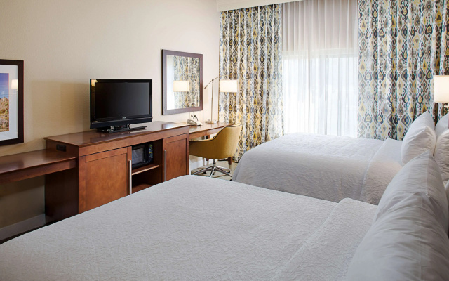 Hampton Inn & Suites Palmdale
