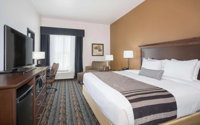 Best Western Plus Lincoln Inn & Suites