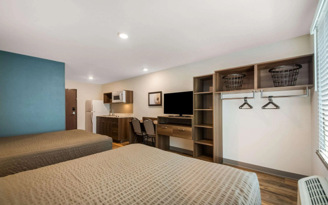WoodSpring Suites Inverness