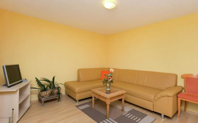 Apartment in the Hunsruck Region's Drohn Valley