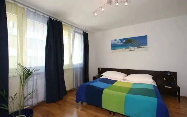 Angel Apartments
