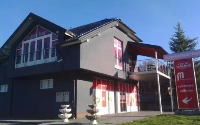 Guest House Izbor Jandric