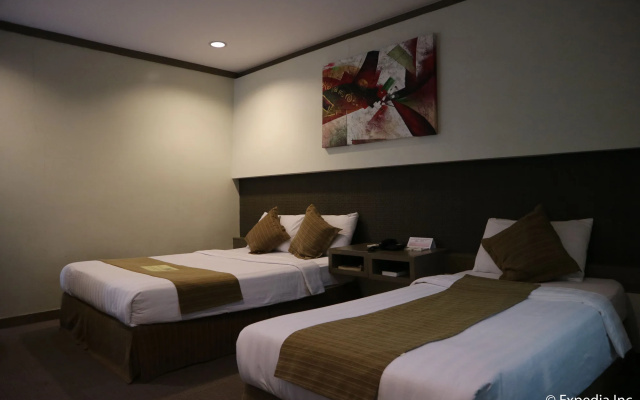 Magallanes Square Hotel