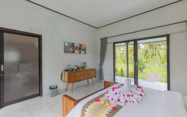 Radjes Bungalow Nusa Penida