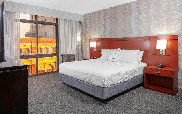 Courtyard by Marriott Downtown Memphis