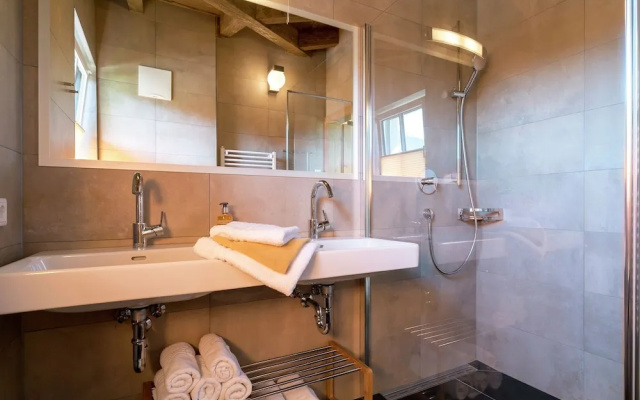 Luxurious Holiday Home in Piesendorf With Sauna
