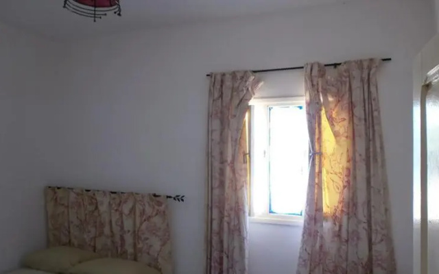 Esshania Apartment