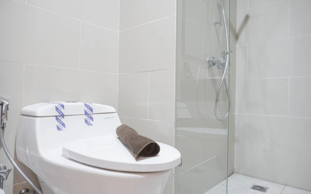Elegant And Comfy 2Br At Permata Hijau Suites Apartment