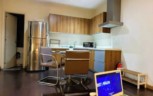 Penthouse 2 bedroom unit with balcony
