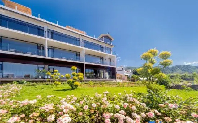 Dali Yuji Sea View Hotel