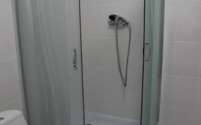 Mіnі Gotel Pozitiv