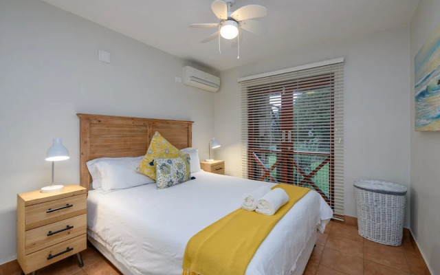 San Lameer Villa Rentals 14105
