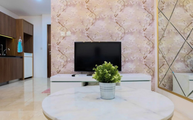 Modern and Homey 1BR L’Avenue Pancoran Apartment