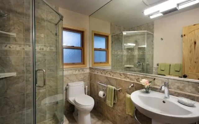 Scenic Wonders Buss Stop 3 Bedrooms