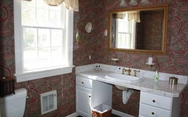 Inn At Richmond