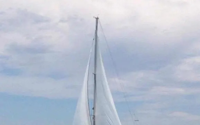 Ifestos Yachting Traveler
