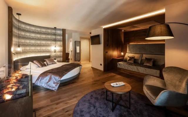 Hotel Ladinia