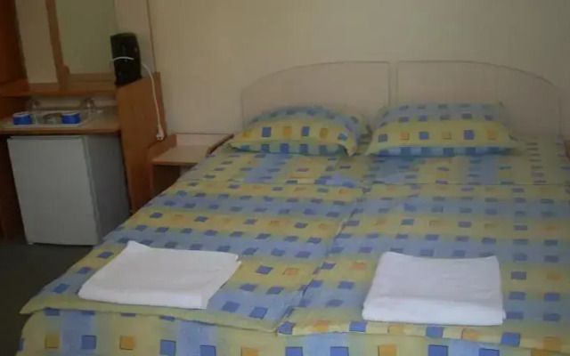 Ruja Guest House