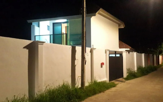 3BR Pool Villa Near Beach and Laguna