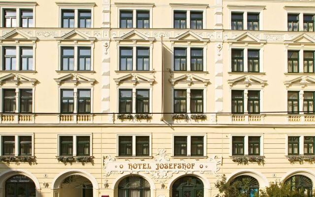 Отель Mercure Josefshof Wien вид на фасад