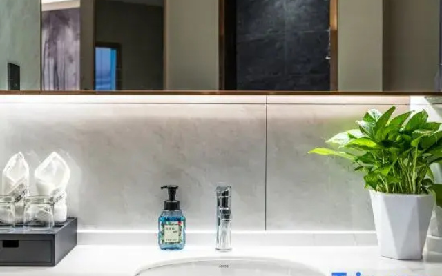 Rezen Select Hotel