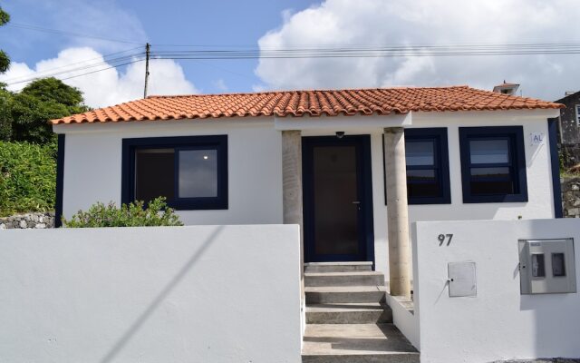 Отель A Casa da Praia do Norte Орта вид на фасад