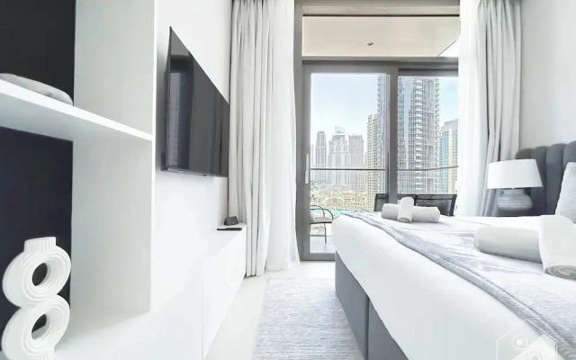 Luxury & Elegance at Burj Crown Downtown