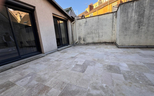 Apartment in Le Mans Near Historic Center