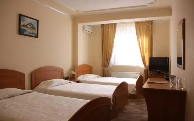 Zornica Hotel