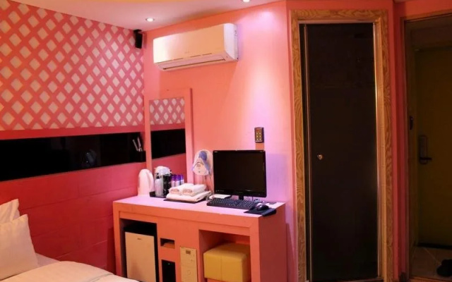 Jjack Hotel