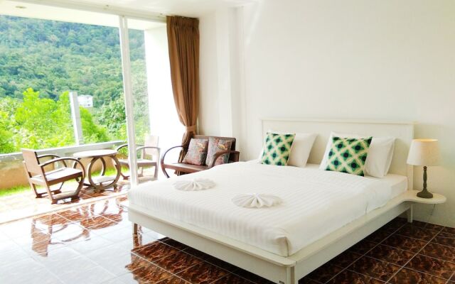 Отель Ananda Place Phuket вид на фасад