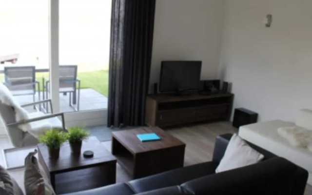 Comfortable Villa With Combi-microwave, Near Terherne