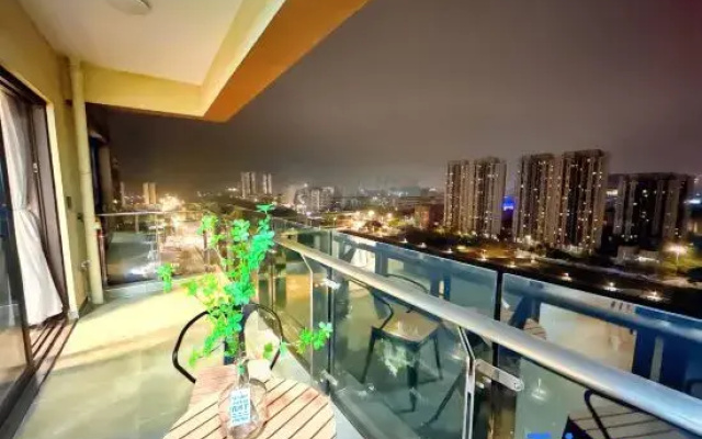 Jihe Executive Apartment (Zhuhai North Railway Station)