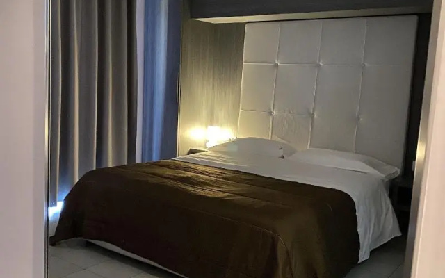 Victoria Hotel