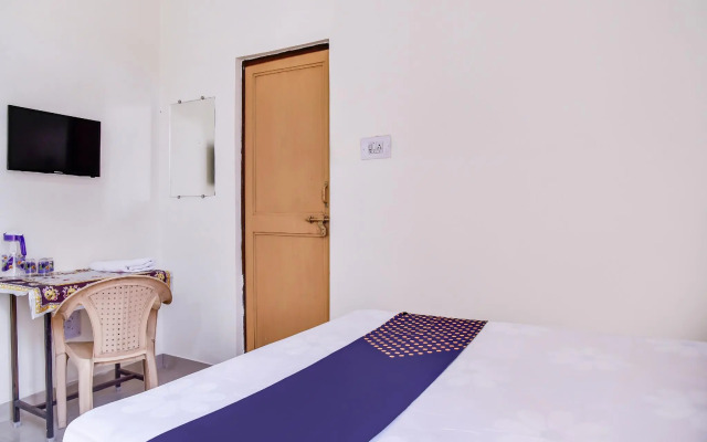 Spot On 79467 Hotel Rajwaada Palace