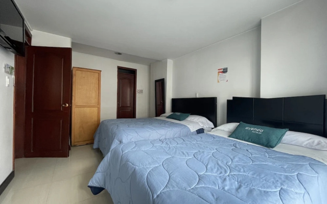 Hotel Doral Plaza