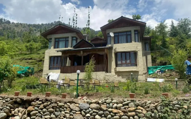 Srichan Resorts