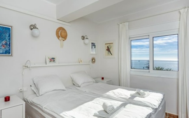 Отель 107707-Apartment in Fuengirola Испания, Фуэнхирола - отзывы, цены и фото номеров - забронировать отель 107707-Apartment in Fuengirola онлайн