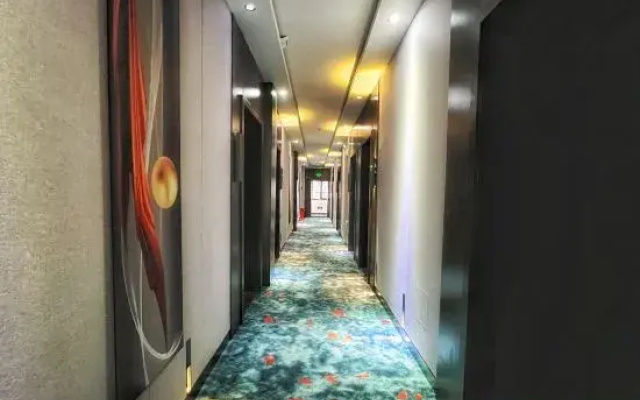 Inland Hotel by Bestow (Hongshan Park Xinxing Street Subway Station)