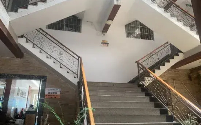 Tianhe Hotel (Wenshan Qihua Square Branch)