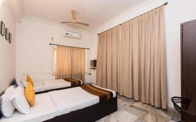 OYO 8362 Guest Accommodation Karunamoyee