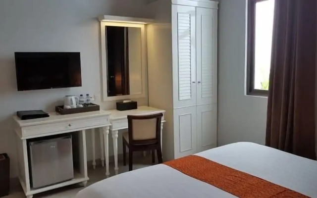 Casa de Wanea Hotel & Resto