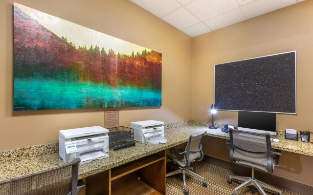 Best Western Premier Ivy Inn & Suites