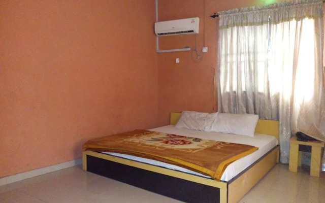 Odey City Hotel