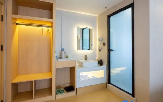 Weimei Hotel