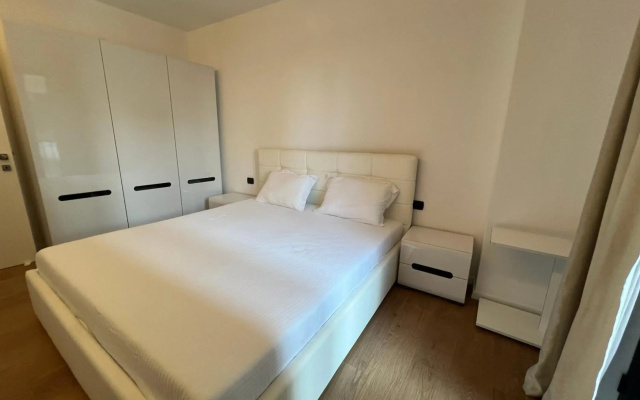 Lovely 1 Bedroom & 1 living room in Tirana Center.