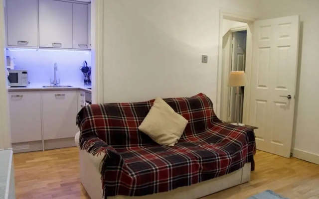 Classic 1 Bedroom Flat Sleeping 4 Charming Fulham