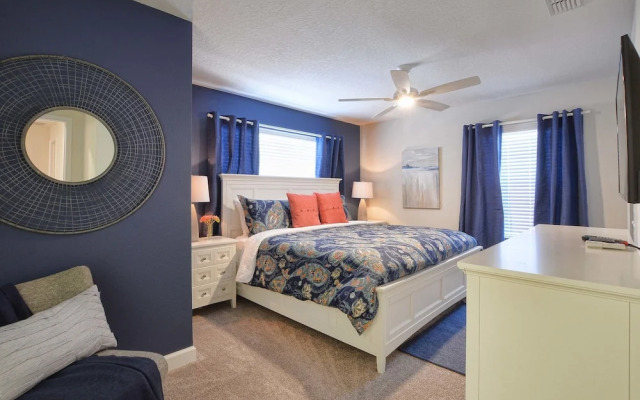 Storey Lake-4 Bedroom Townhome w/Spashpool-1613ST